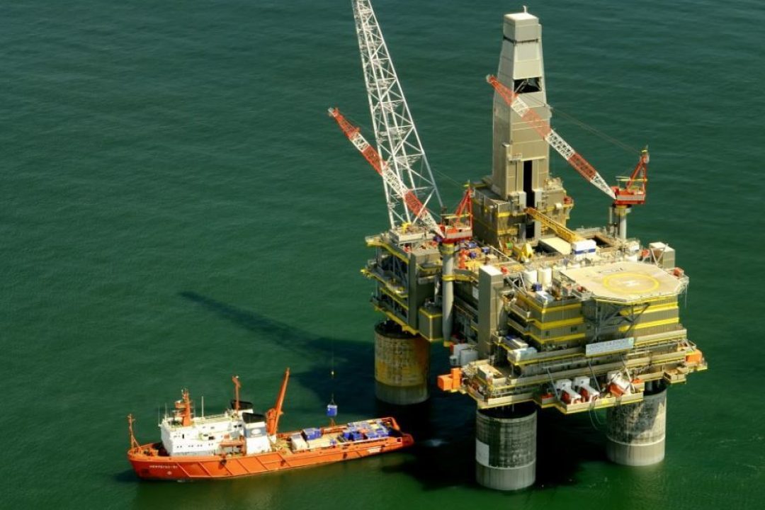 Scade il 21 dicembre la consultazione pubblica sulla direttiva relativa agli impianti offshore.