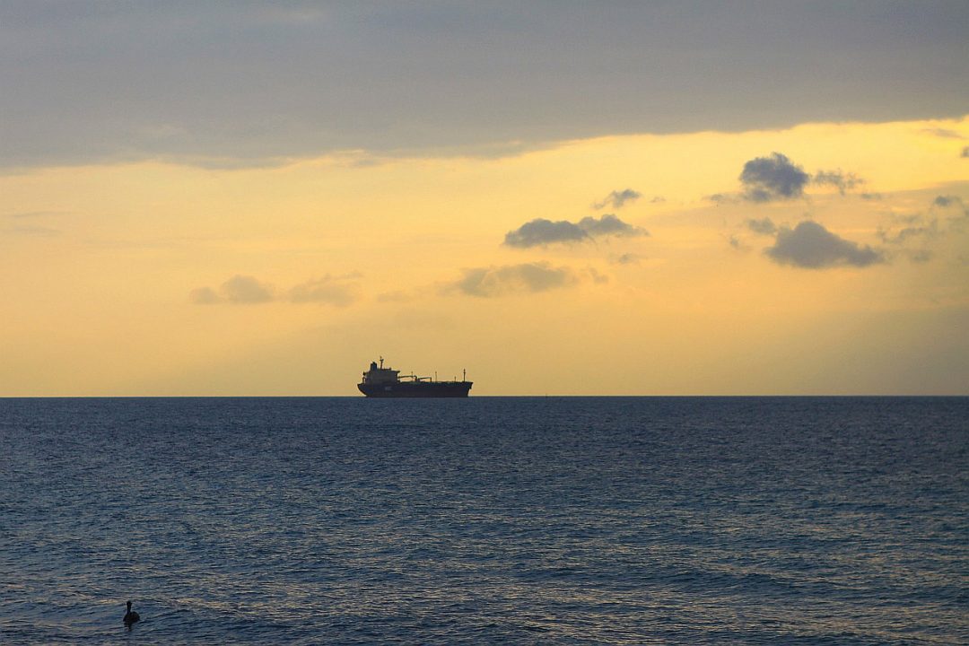 Assarmatori e Confitarma chiedono misure urgenti per i cambi dei marittimi ed esprimono contrarietà alle modifiche sull’autoproduzione