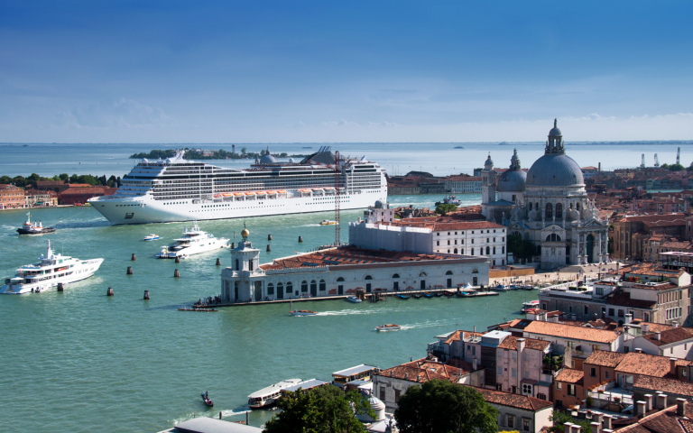 Messina (Assarmatori): it is time for decisions and coherent timing for Venice cruises