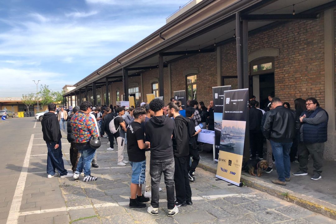 Assarmatori replica e raddoppia il successo dei suoi Career Day: 500 presenze a Torre del Greco
